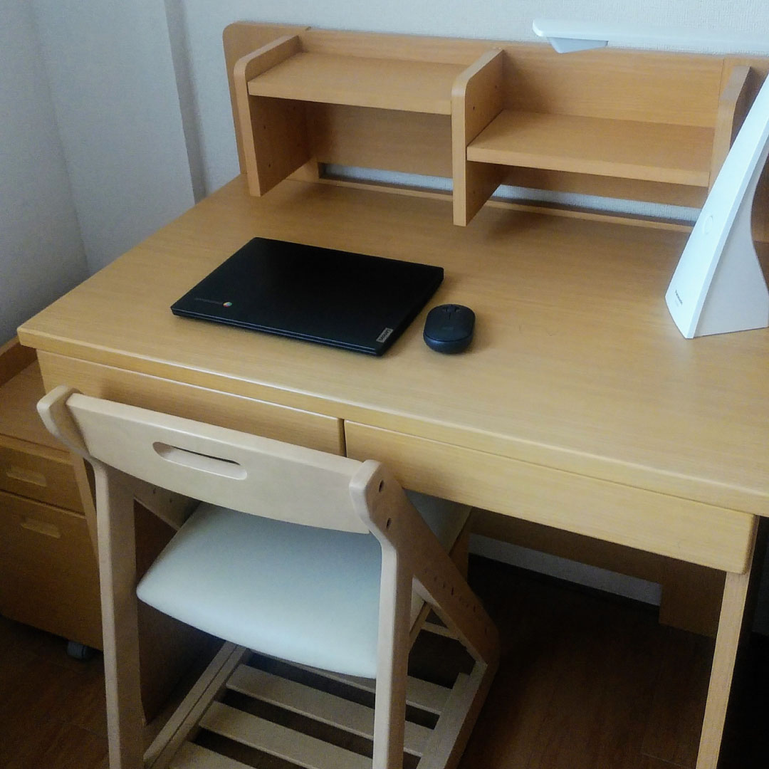 富山県学習机回収処分サービス ｜ 【公式】不用品回収なら富山片付け